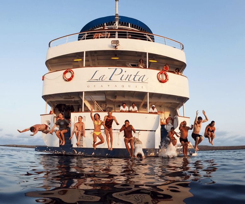 image 22 - Galapagos grandeur image